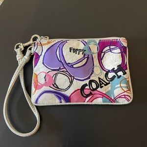 Poppy Coach Wristlet